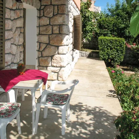 Apartmán Vukelic-1 By Interhome